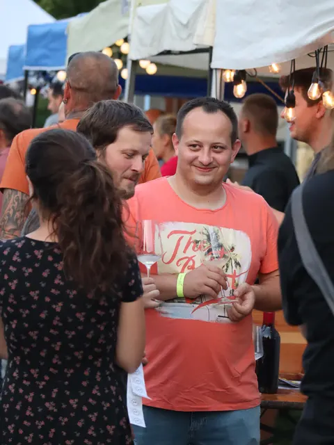 Fotografie a videa — fotografie 103