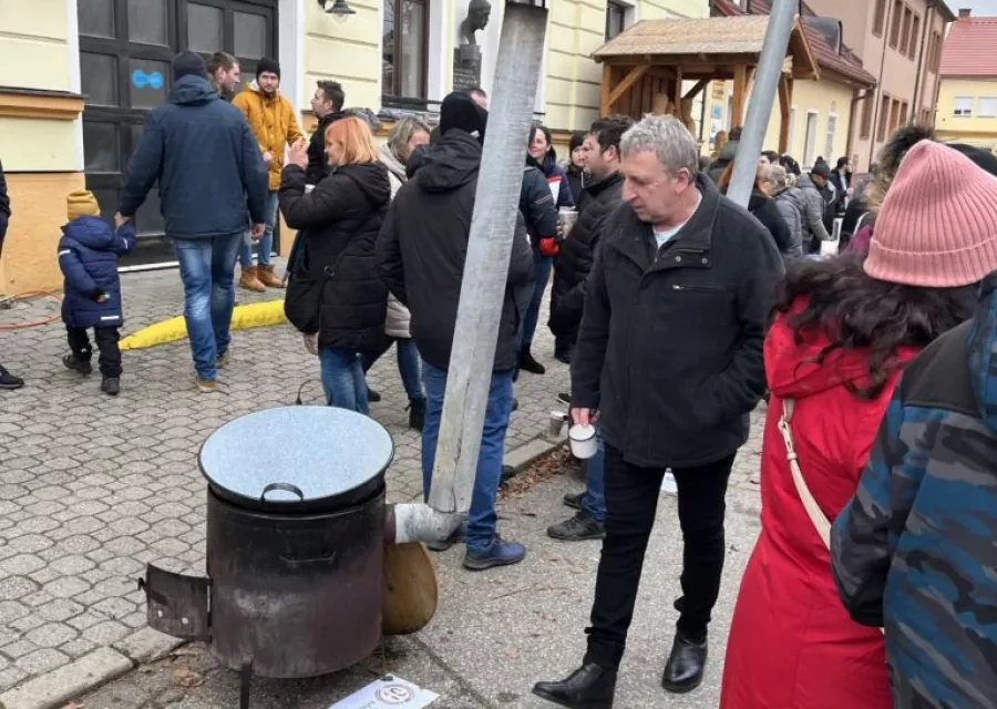 Silvestrovský košt svařáků